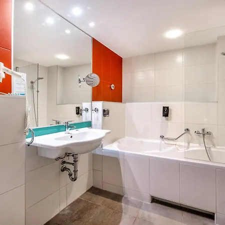 Drava Thermal فندق هاركاني